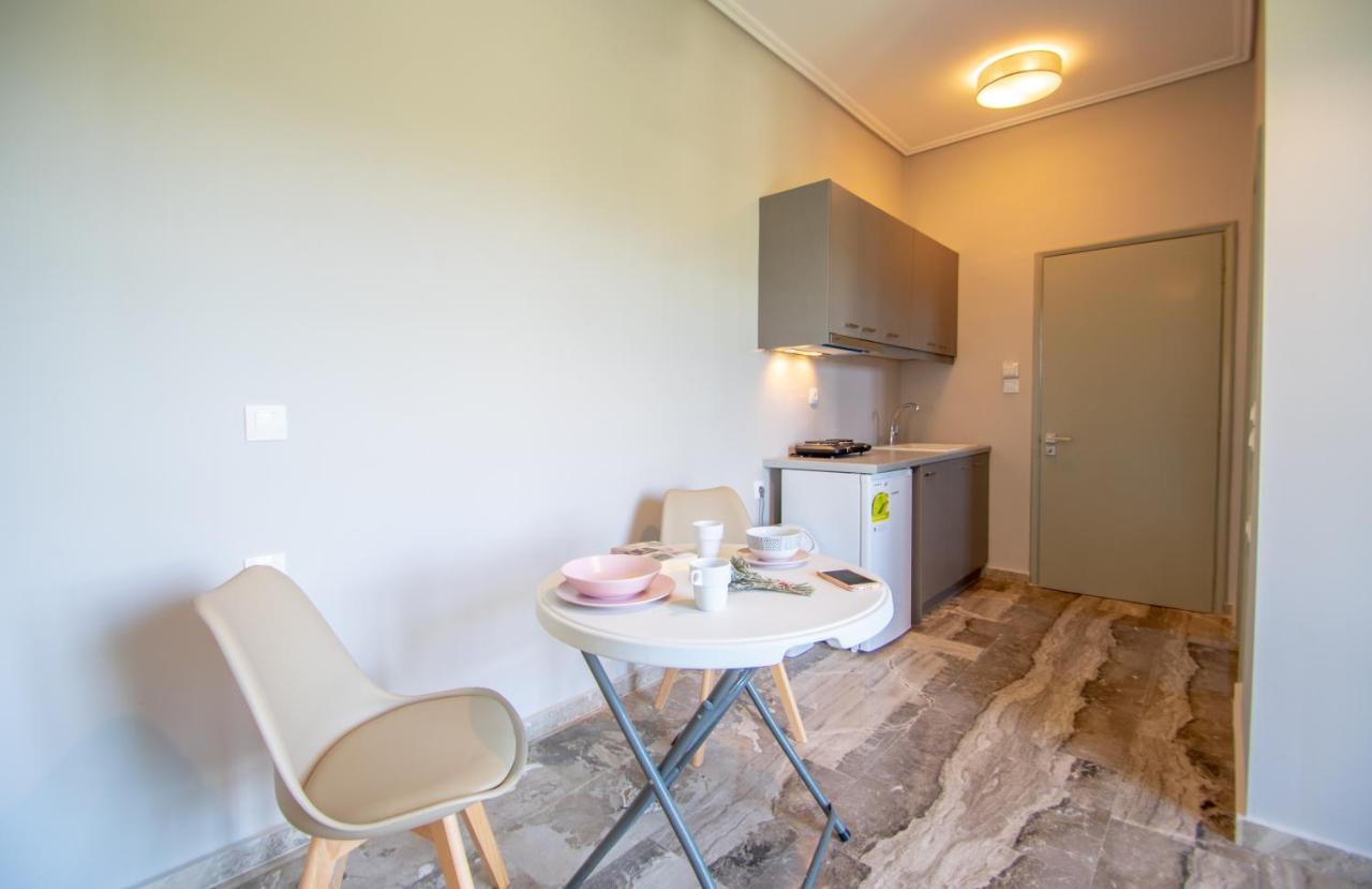 Mare Dentro Apartment Studios Kalamákion Esterno foto
