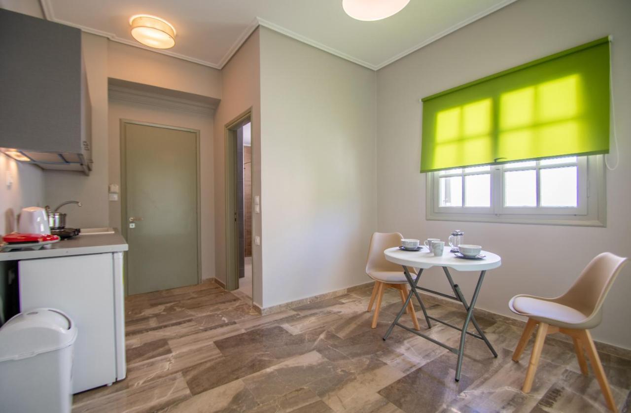 Mare Dentro Apartment Studios Kalamákion Esterno foto